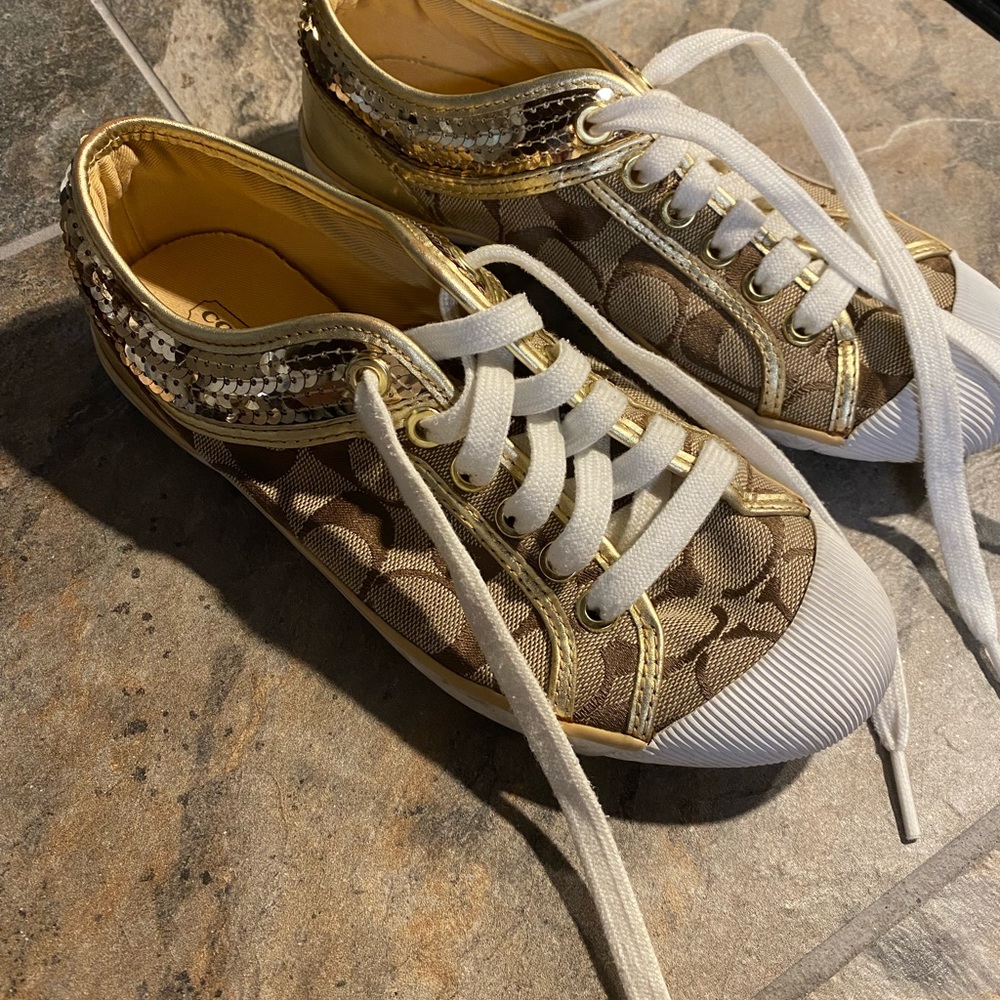Coach shoes - Picture 3 of 6
